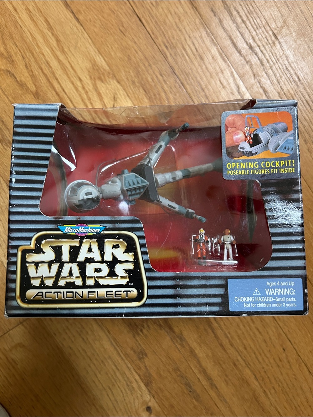 Star Wars B/Wing Starfighter Micro Machines Action Fleet with Mini Figures